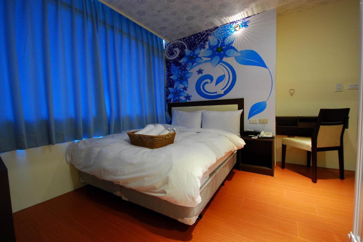 Happiness Inn Taipéi Exterior foto